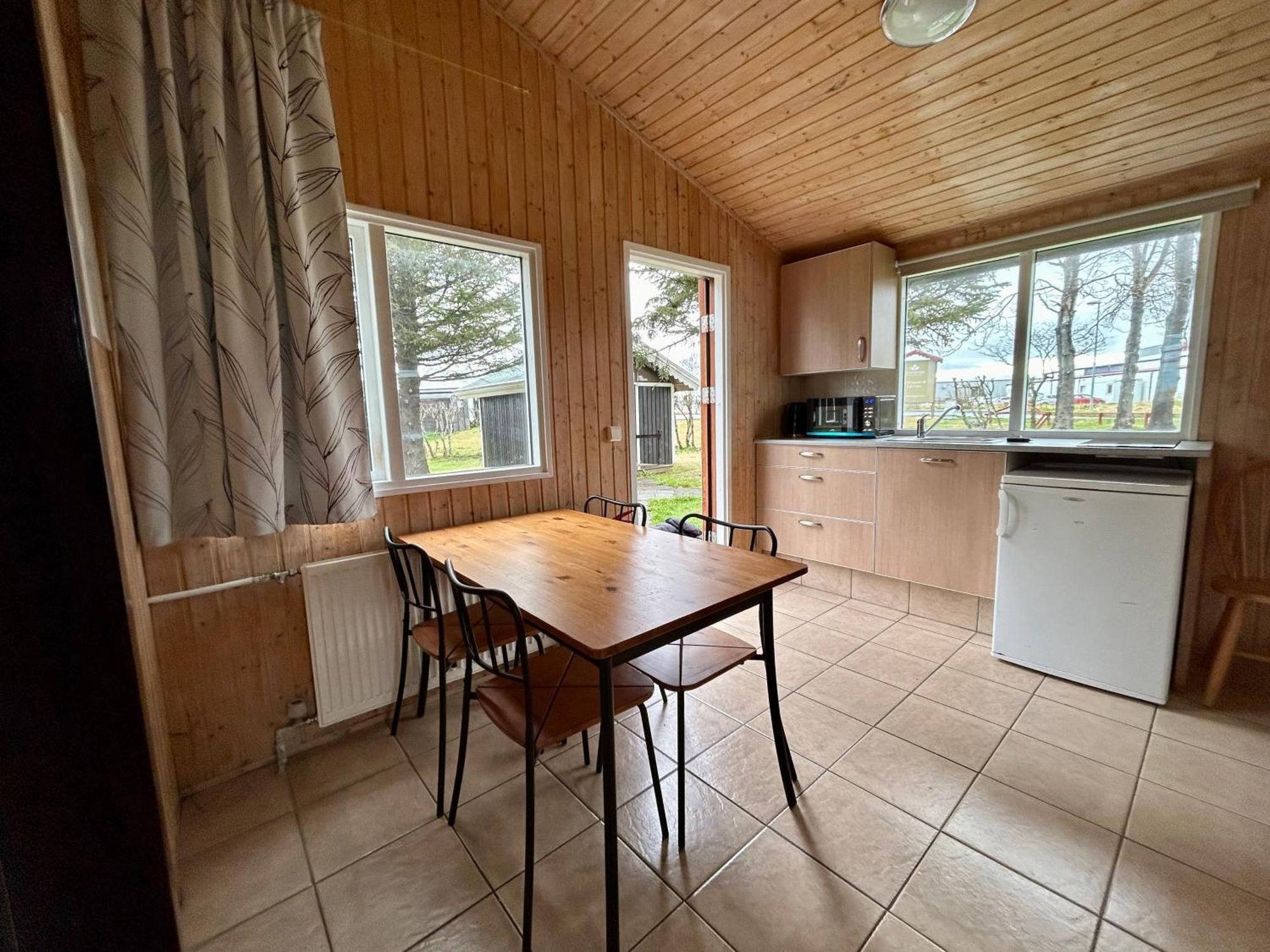 Arhus Cottage And Camping Hella Esterno foto